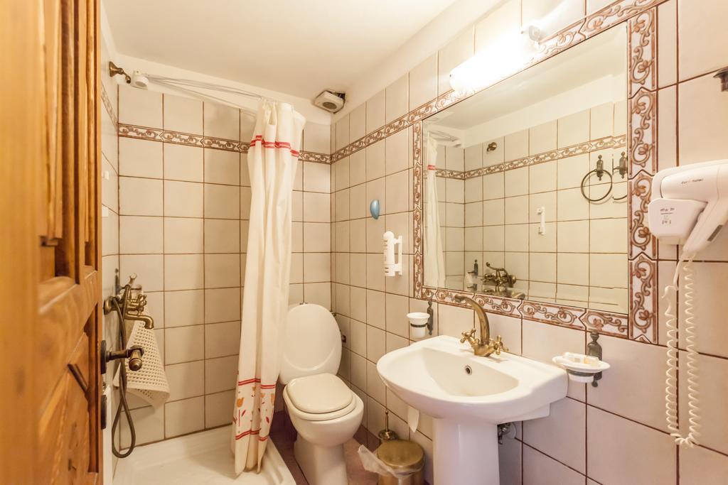 Archontiko Montana Hotel Vizitsa Bagian luar foto