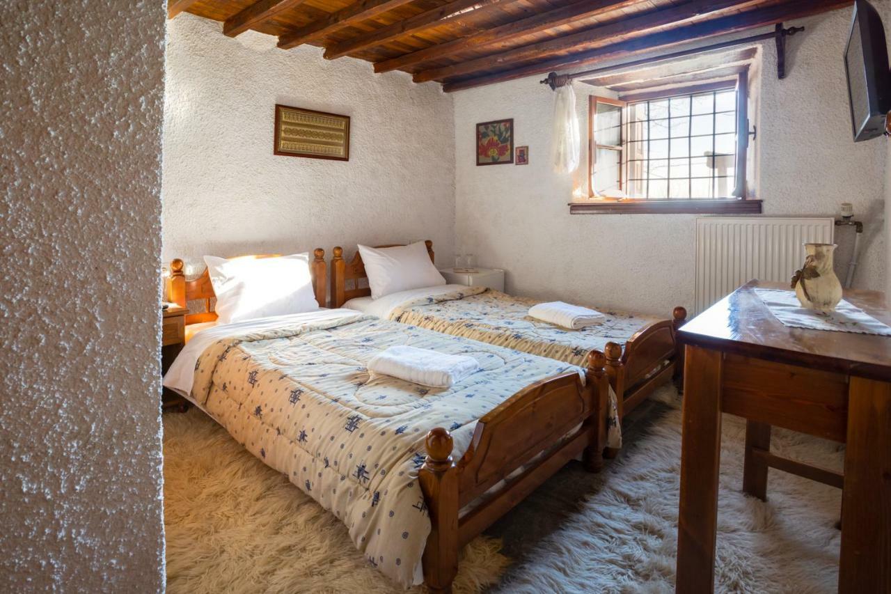 Archontiko Montana Hotel Vizitsa Bagian luar foto